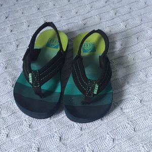 Reef Toddler 5/6 flip flops!